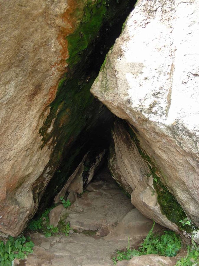 Grotta del Bagno Aciutto di Benikulà.jpg