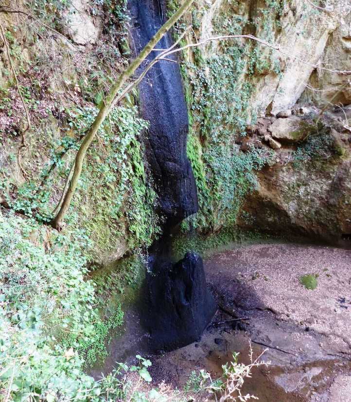 la cascata nera Poggioconte.jpg