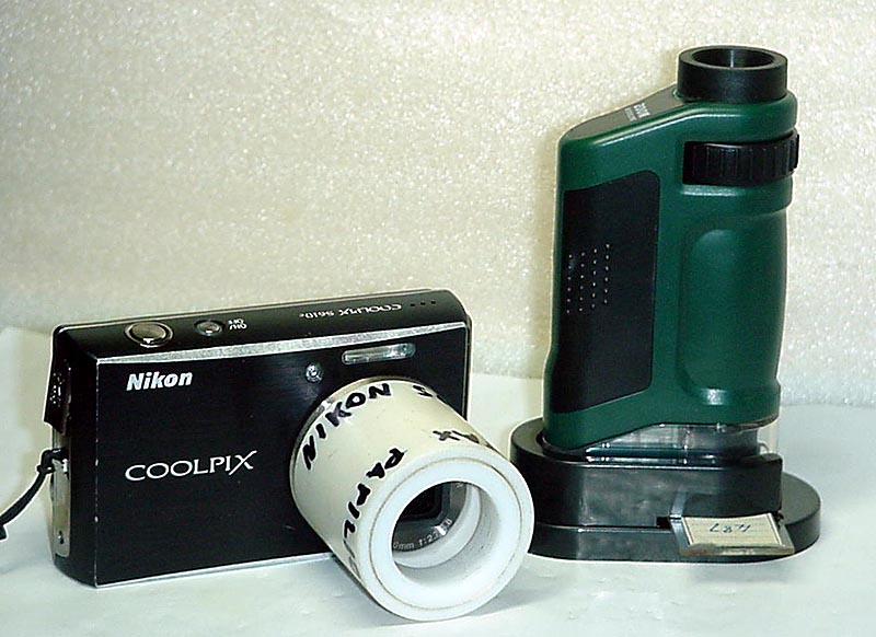 Il sistema fotografico, con adattatore per fotografia in afocale.
