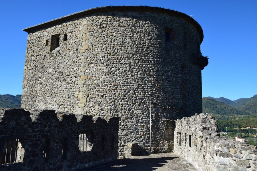 05-Pontremoli Castello del Piagnaro.JPG